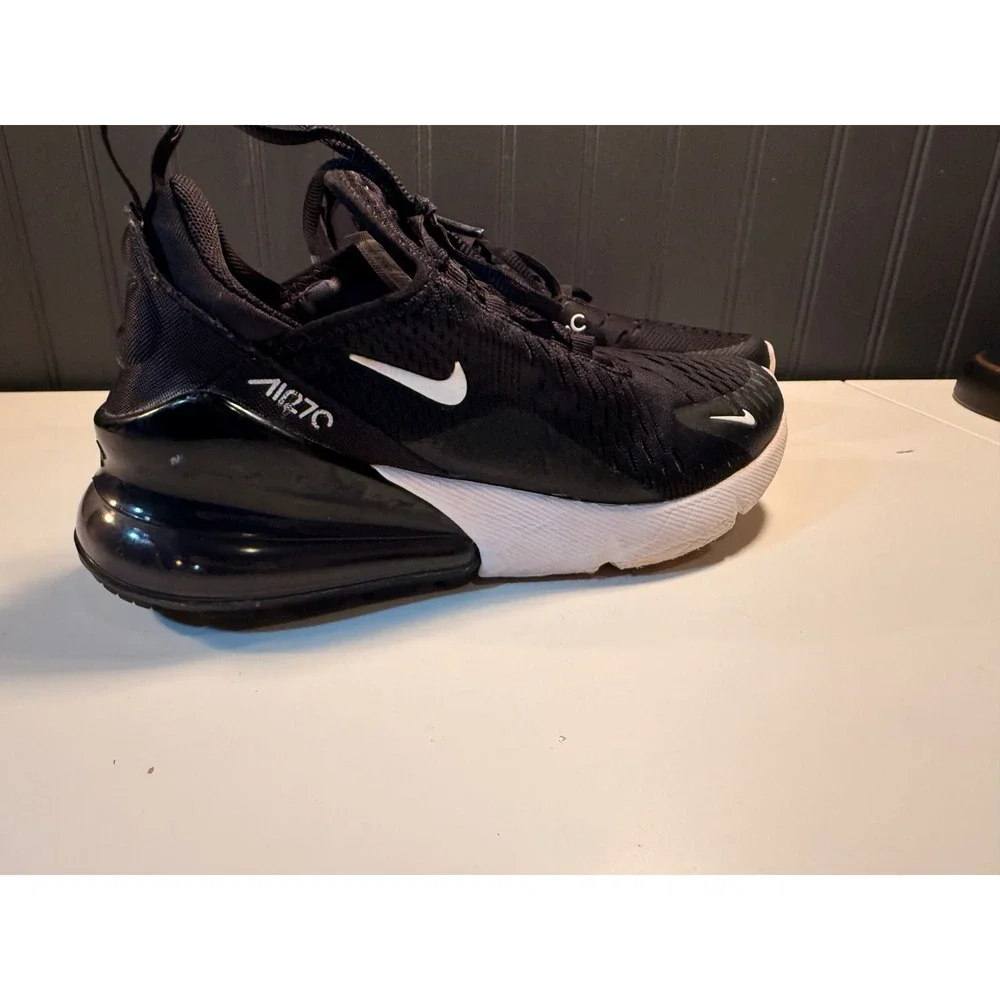 Nike Air Max 270 Black White Sneakers AH6789-001 Mens Size 6 Womens 7.5